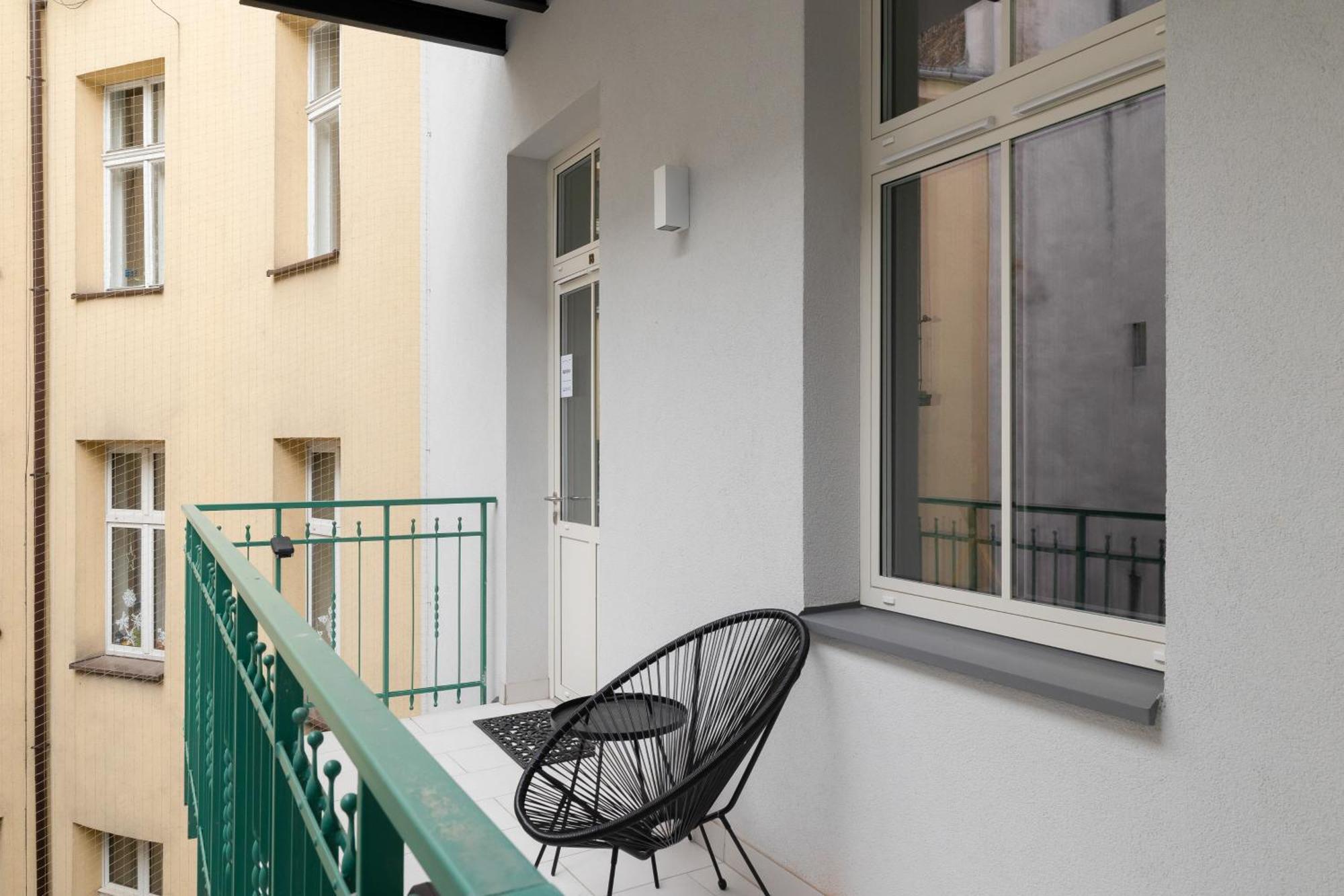 Dietla One Bedroom Apartments With Air Conditioning & Balcony By Noclegi Renters Krasków Exterior foto